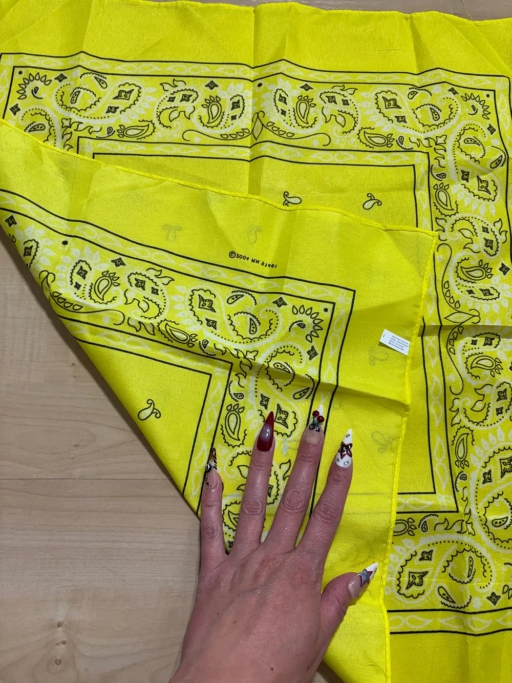 N/A bright yellow